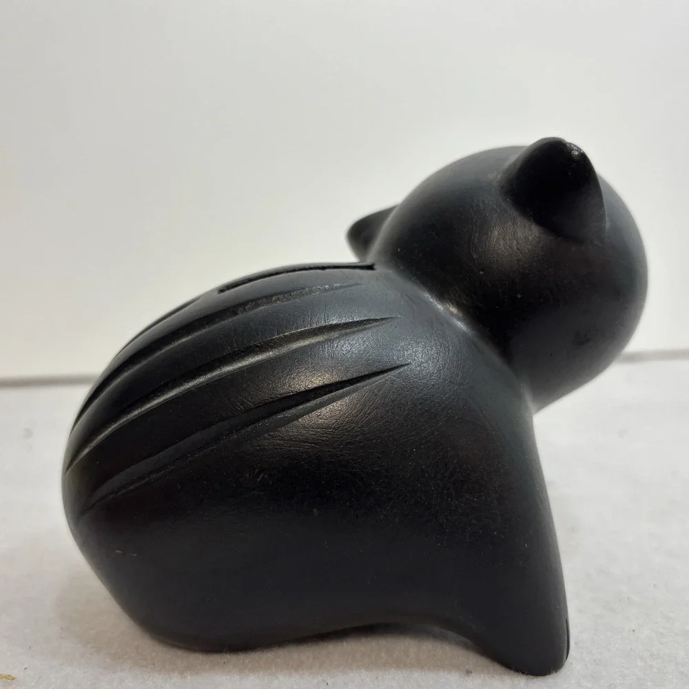 N/A vintage black